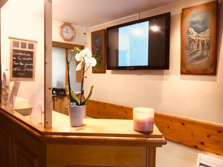 Hotel Athena Brides-les-Bains Εξωτερικό φωτογραφία