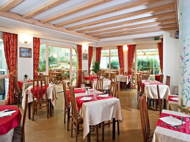 Hotel Athena Brides-les-Bains Εξωτερικό φωτογραφία