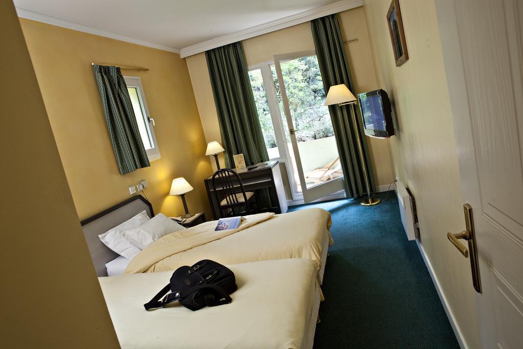 Hotel Athena Brides-les-Bains Εξωτερικό φωτογραφία